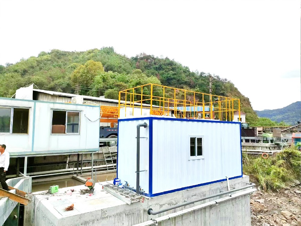 水墨污水處理：凈化之道，守護碧水藍天